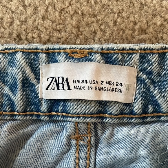 Women’s Zara Jeans - Picture 4 of 5